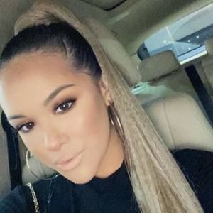 Meet your Posher, Fabiola